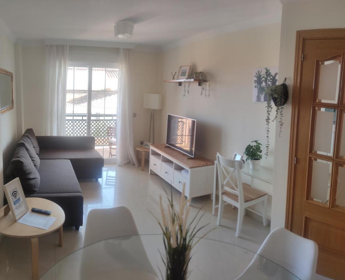 Benalmadena Beach Apartamento Con Vistas Al Mar Y Parking Privado Incluido Kültér fotó